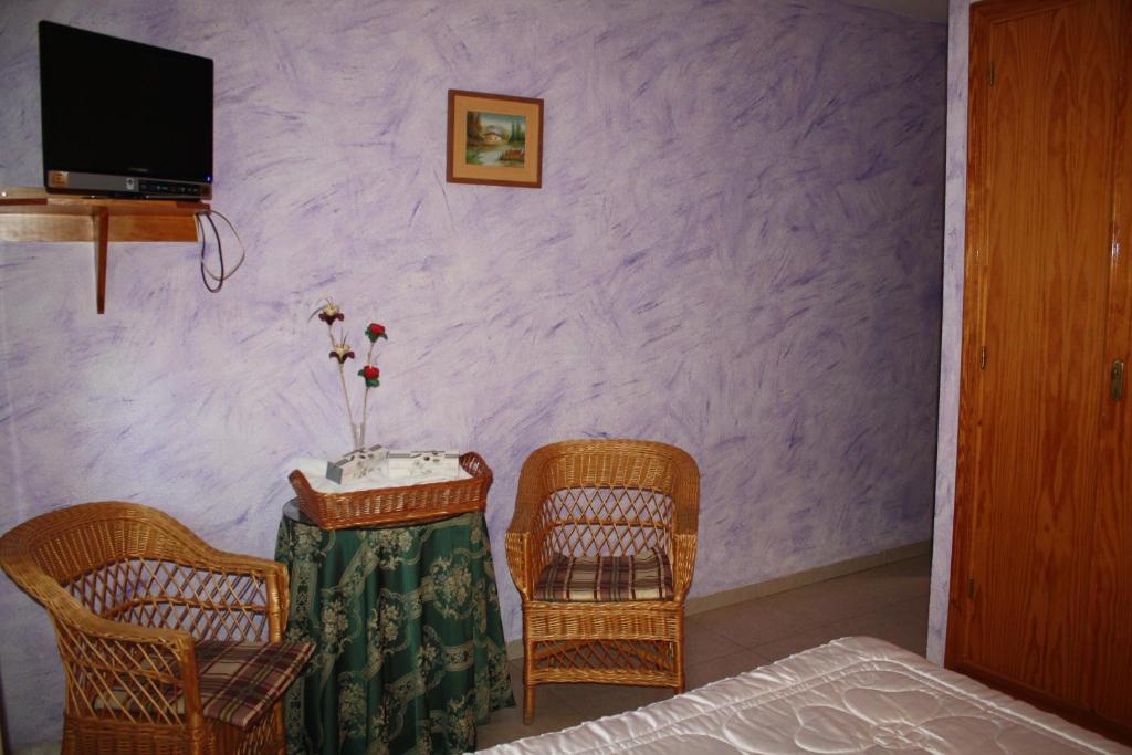 Torrejón el Rubio Hotel Carvajal חדר תמונה