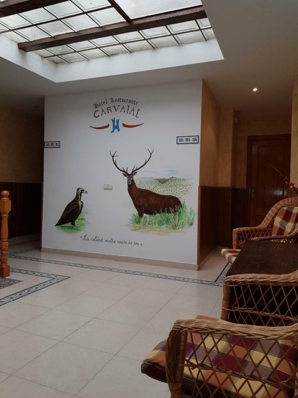 Torrejón el Rubio Hotel Carvajal מראה חיצוני תמונה
